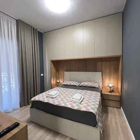 Dennys New Bazaar Delight Premium Tirana