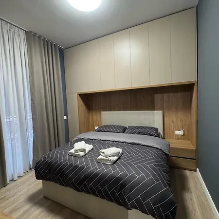 Dennys New Bazaar Delight Premium Lägenhet