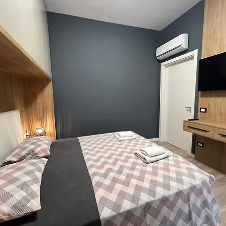 Dennys New Bazaar Delight Premium דירה